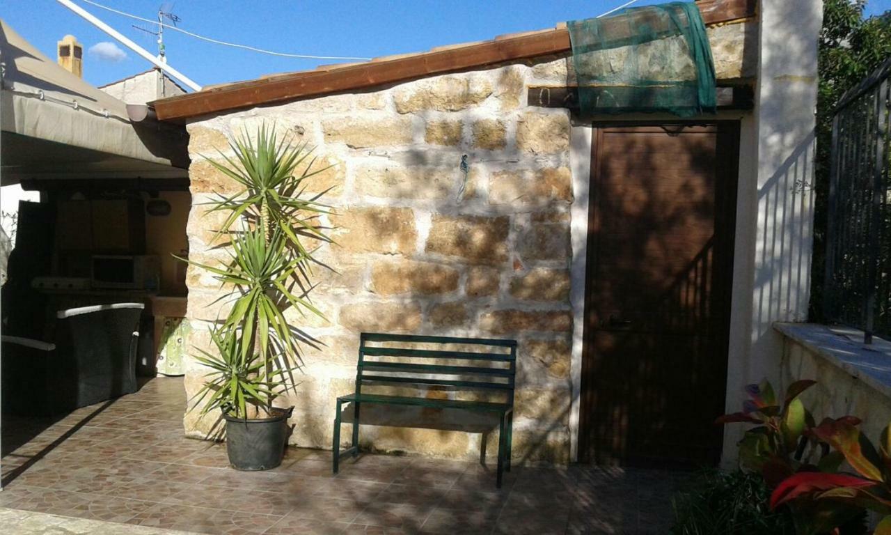 Girasole Casa de hóspedes Terrasini Exterior foto